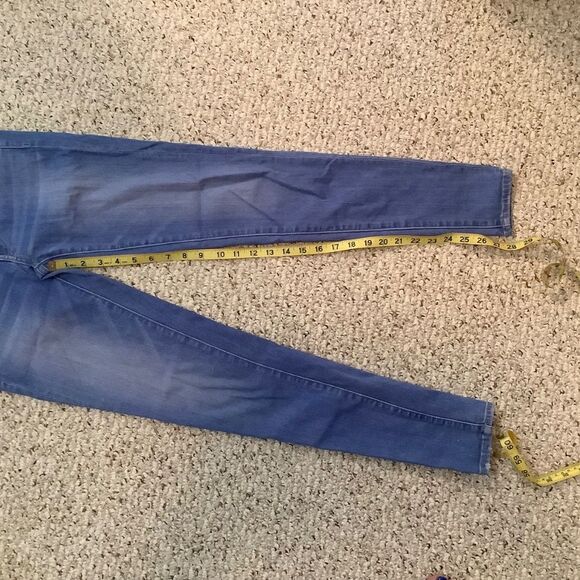 American Eagle super super stretch jegging size 2 US regular light wash denim - Picture 4 of 7